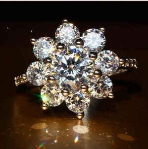 New zircon silver ring